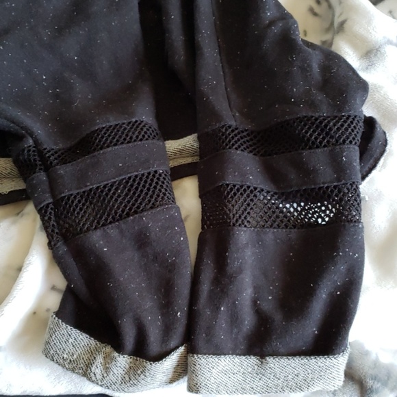 Cropped sweater - Picture 3 of 5